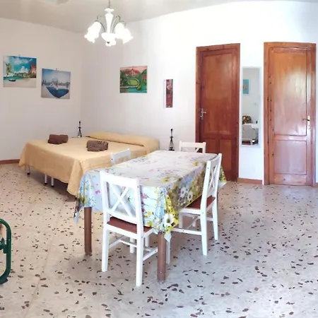Tra Mare E Relax فافينانا